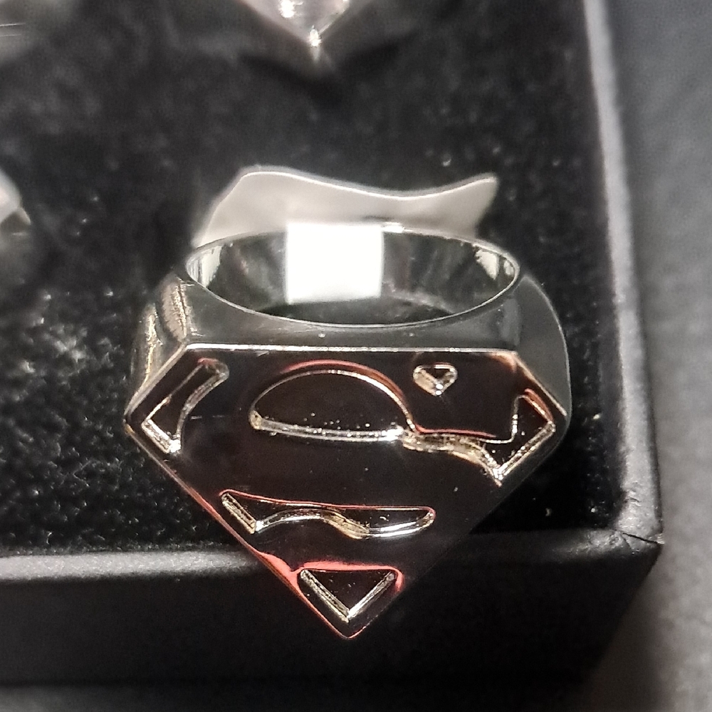 DC Comics Silver Look, Superman Emblem Ring(SixFlags)Exclusive